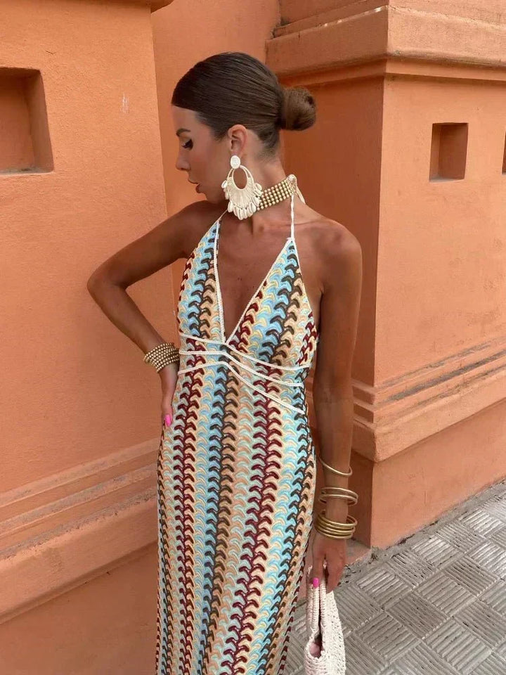 Elegant women's boho maxi dress, colorful print, ideal for summer weddings & vacation wear.