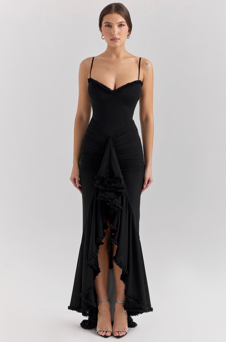 Long elegant ruffle dress for women, a beautiful choice as a wedding guest or for summer parties.