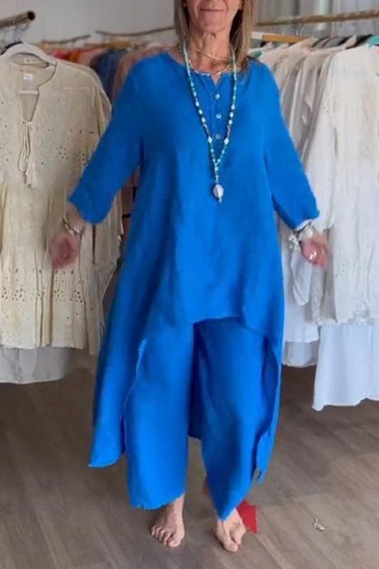 Elegant women's coordinated outfit set, a stylish two-piece for versatile wear.