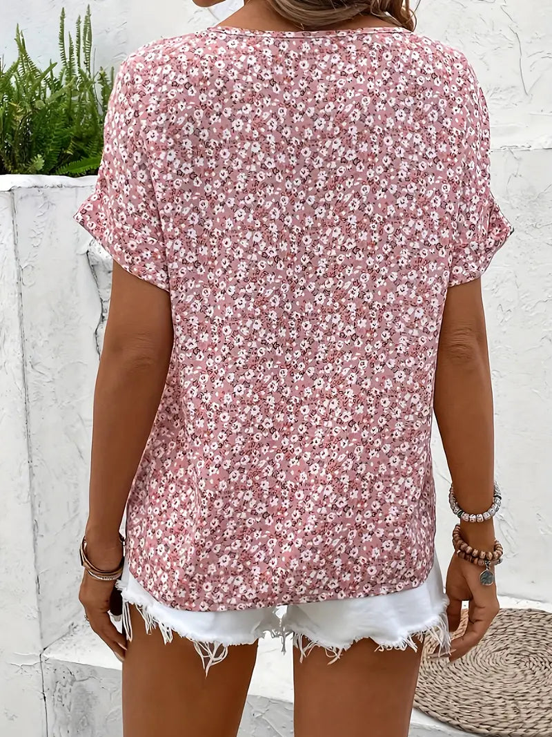 Elegant women's floral print blouse, a versatile long-sleeve top for effortless spring & summer style. Chic & comfy.