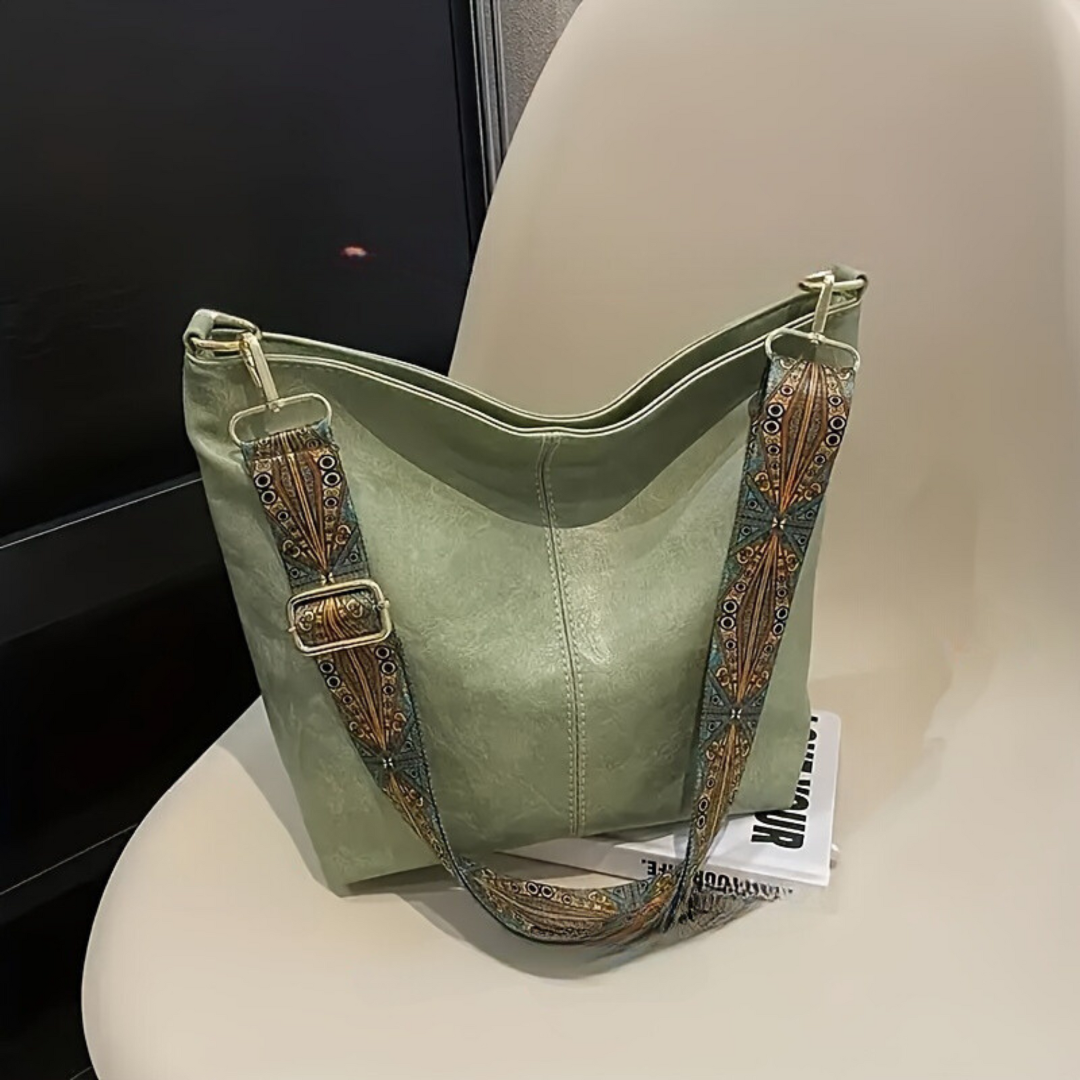 Everyday women's geometric shoulder bag. Stylish, spacious, and chic handbag, perfect fashion accessory.