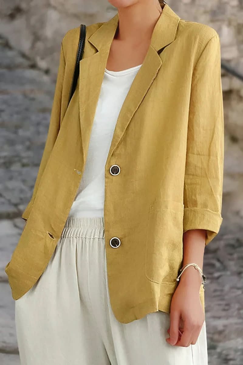 Elegant women's open-back blazer, a versatile layering piece for workwear, spring fashion, or sophisticated party attire.