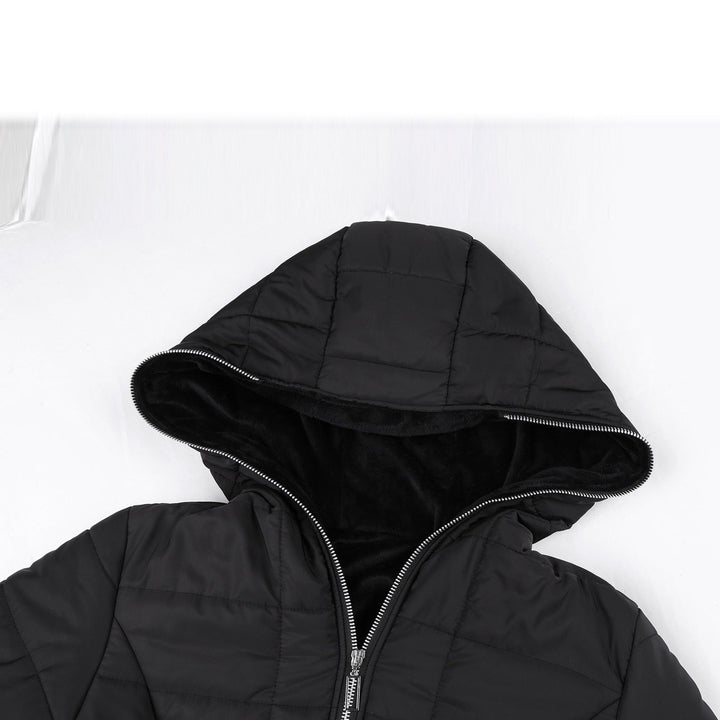 Comfortable women's padded Mila coat. A warm long-sleeve winter coat that doubles as a chic fall jacket or outerwear.