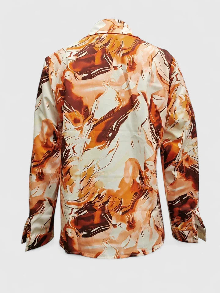 Elegant women's fashion blouse with long sleeves, ideal for chic office wear & sophisticated everyday style.
