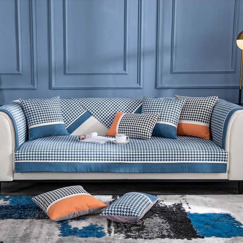 High-quality non-slip chenille sofa cover with timeless houndstooth pattern for stylish furniture decor.