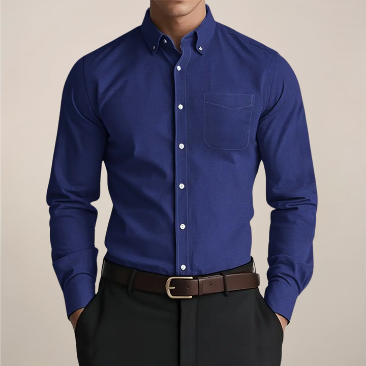 Elegant men's long sleeve button-up shirt. A classic choice for both formal and casual settings, suitable for work.