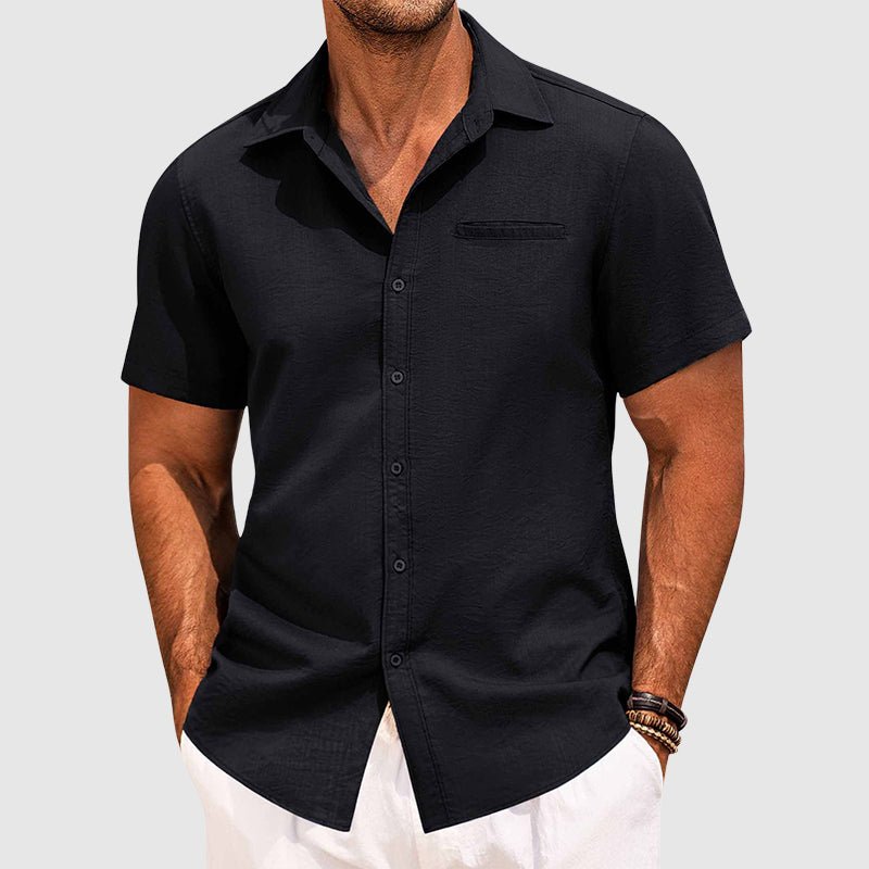 Lightweight men's summer shirt: short sleeve, button-down, with a practical chest pocket. Casual everyday wear.