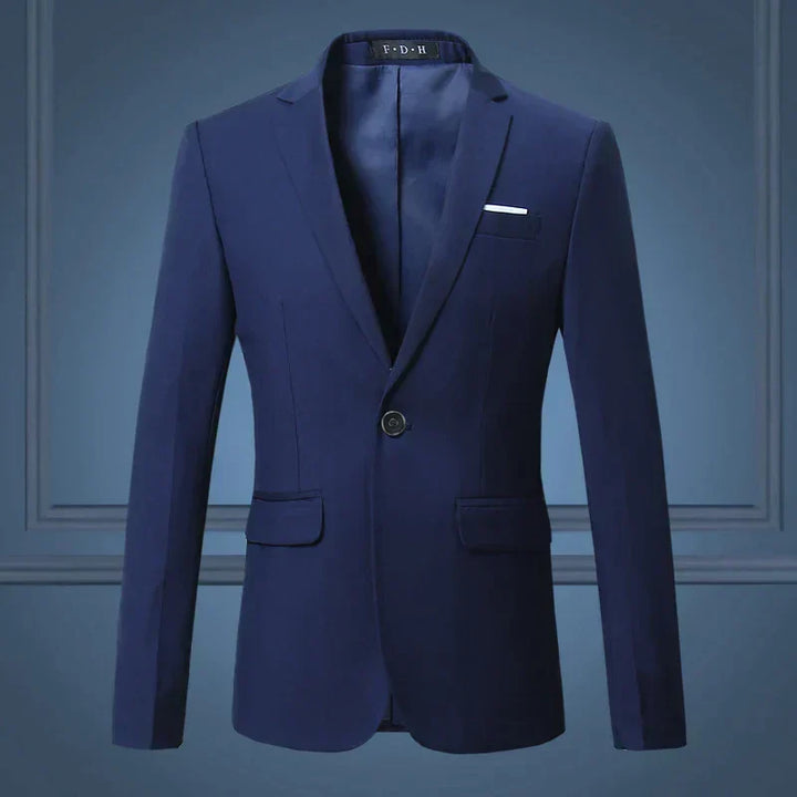 Elegant men's single-breasted blazer for a modern formal look. Tailored fit for business and smart casual events.