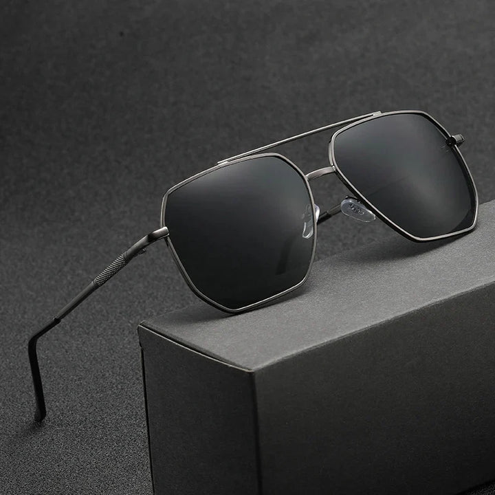 Gold Horizon classic aviator sunglasses for men & women, stylish UV protection eyewear, lightweight & durable.