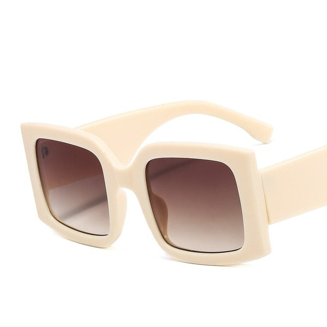 Unisex classic square sunglasses with UV protection and gradient anti-reflective lenses. Perfect summer eyewear.