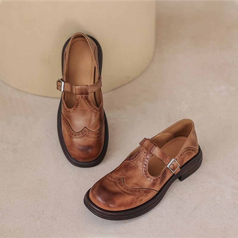 Women's flat Mary Jane sandals, classic style & comfortable for daily wear, ideal spring/summer footwear.