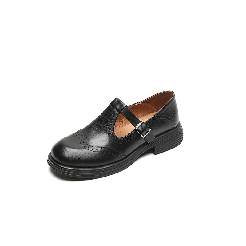 Comfortable Mary Jane sandals for women, a classic spring/summer shoe with a stylish buckle strap design.