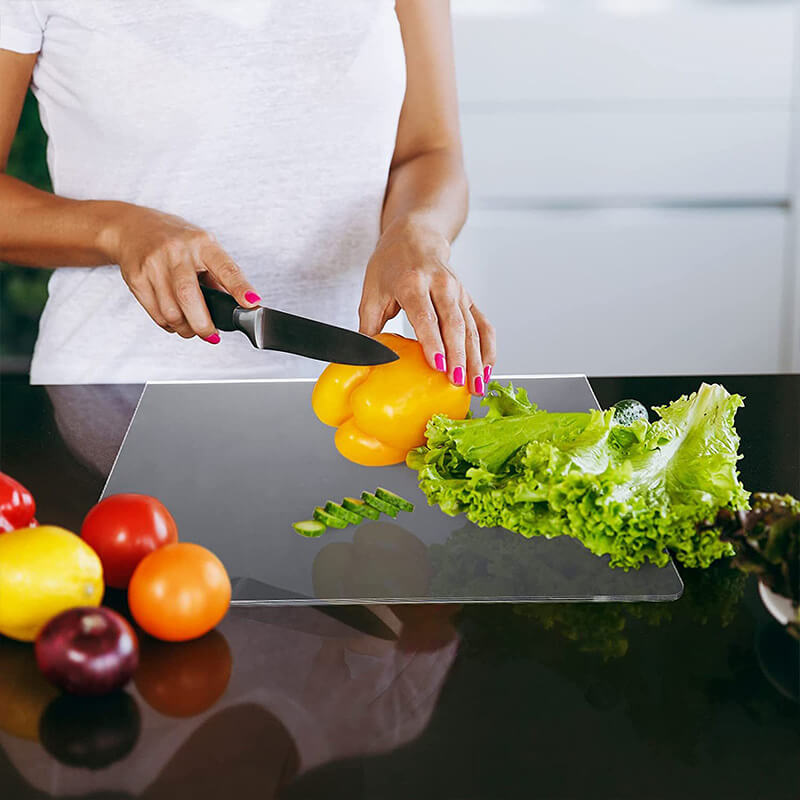 Safe non-slip acrylic cutting board for kitchen, durable and hygienic for everyday home cooking and serving.