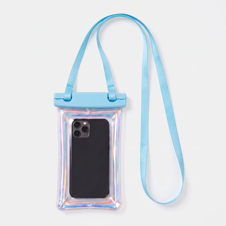 Must-have travel essential: waterproof clear phone pouch with neck strap for worry-free use on vacation.