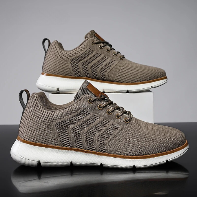 Pair of lightweight Men's Airmesh Stride Running Sneakers in black, perfect for daily runs & active lifestyle.