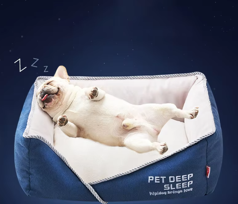 Durable pet bed, comfortable sleeping mat for pets, easy to clean