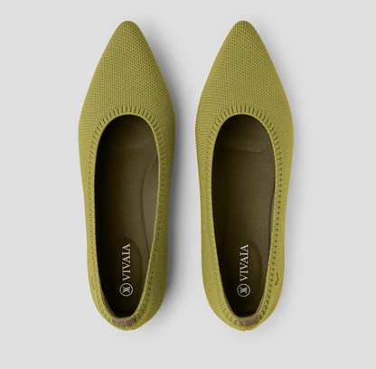 Comfortable everyday ballet flats for women, versatile spring/summer style.