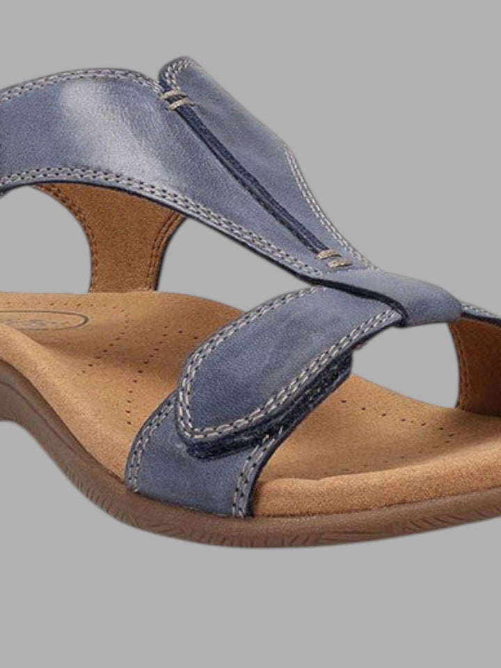 Comfortable women's walking sandals, offering light support for everyday summer activities.