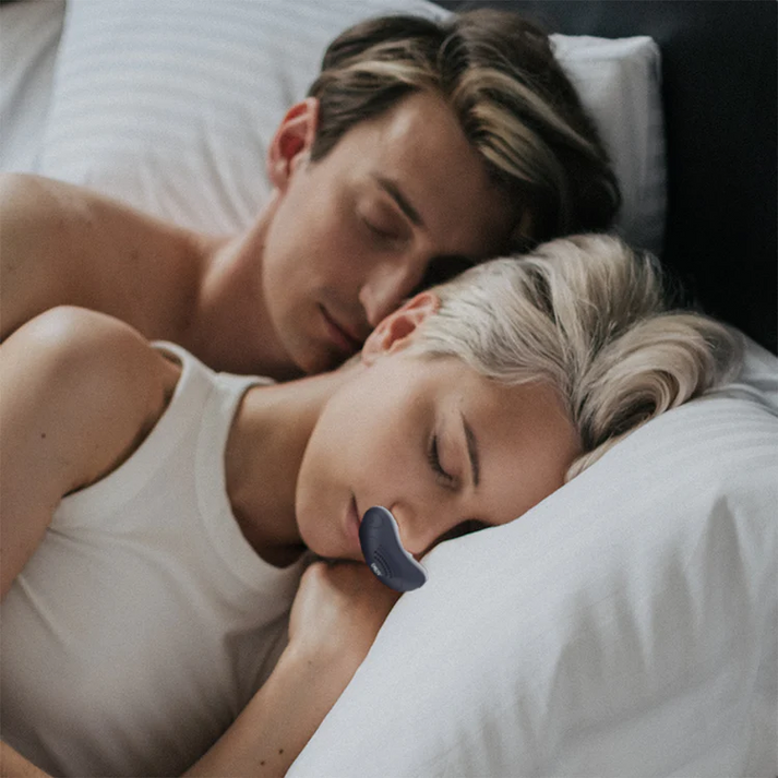 Rechargeable portable CPAP machine for sleep apnea & snoring, offering easy travel and effective sleep aid.