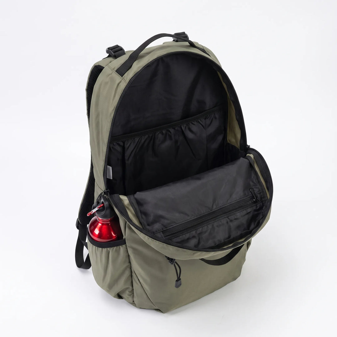 Durable & lightweight foldable travel backpack, perfect as a unisex daypack for hiking, camping & outdoor activities.