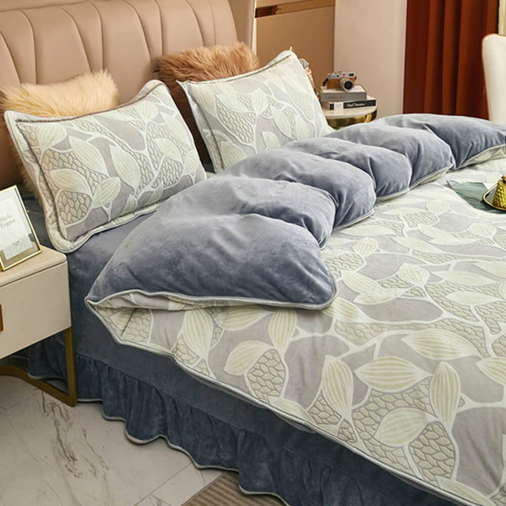 Reversible milk velvet bed sheet set with botanical print, ultimate comfort.