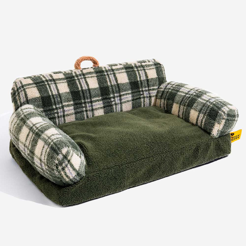 Chequered calming pet bed with anti-slip bottom, ensuring stability for small animals