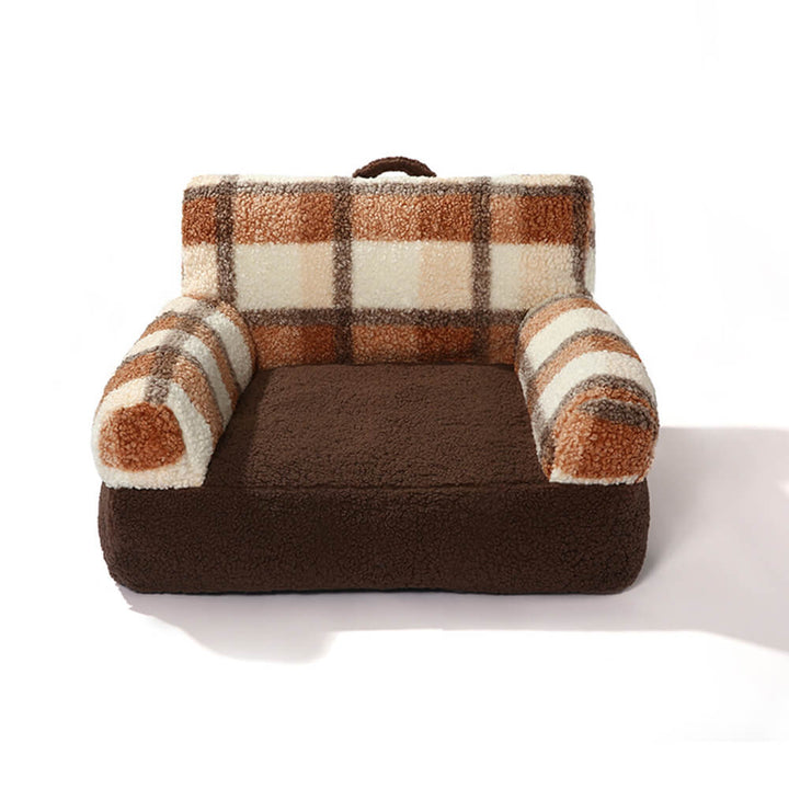 High-quality washable pet bed, featuring a classic checkered pattern for style & comfort
