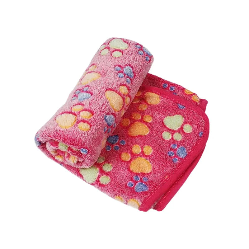 Durable, machine washable coral fleece pet blanket, an essential pet accessory for dog and cat owners.