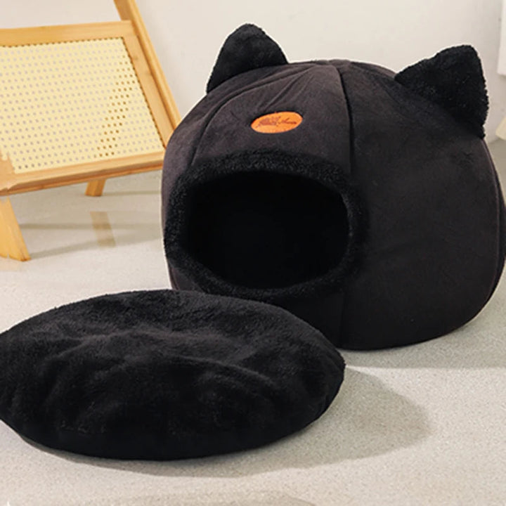 Cat bed in a modern tent shape, designed for ultimate comfort and deep sleep for anxious pets.