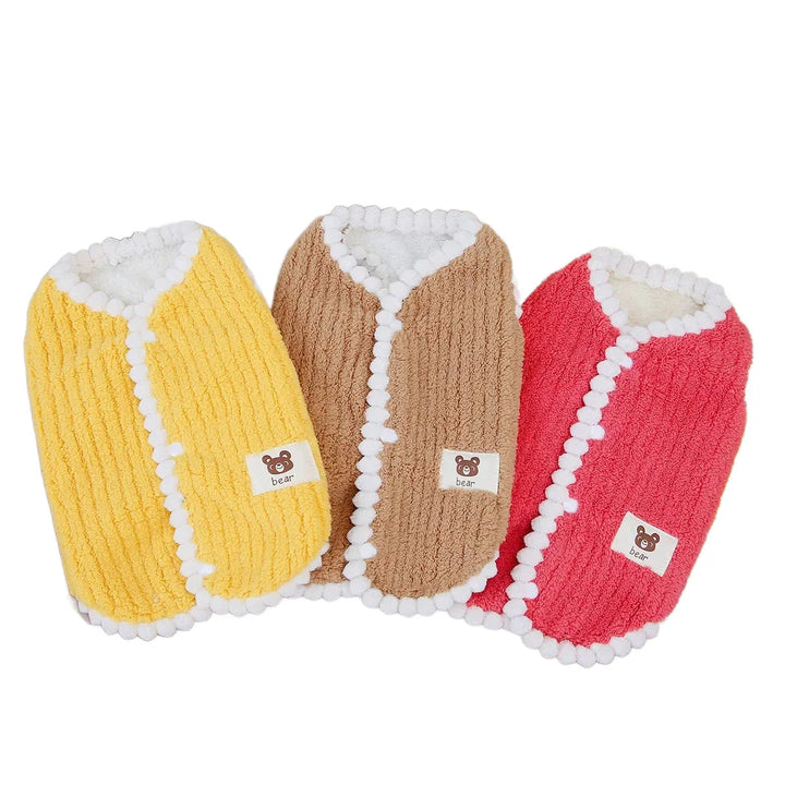 Soft fleece jacket for cats, warm pet apparel for cold weather