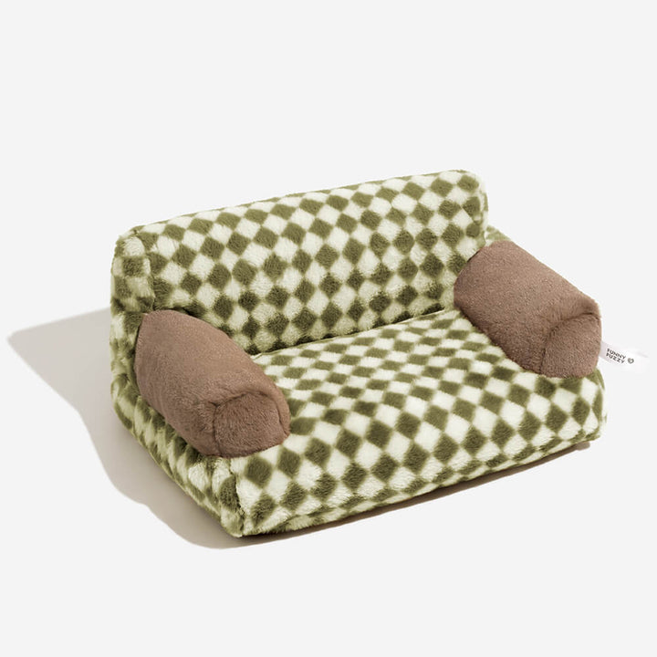 Cat bed in diamond plaid, stylish and warm, suitable for small dogs too