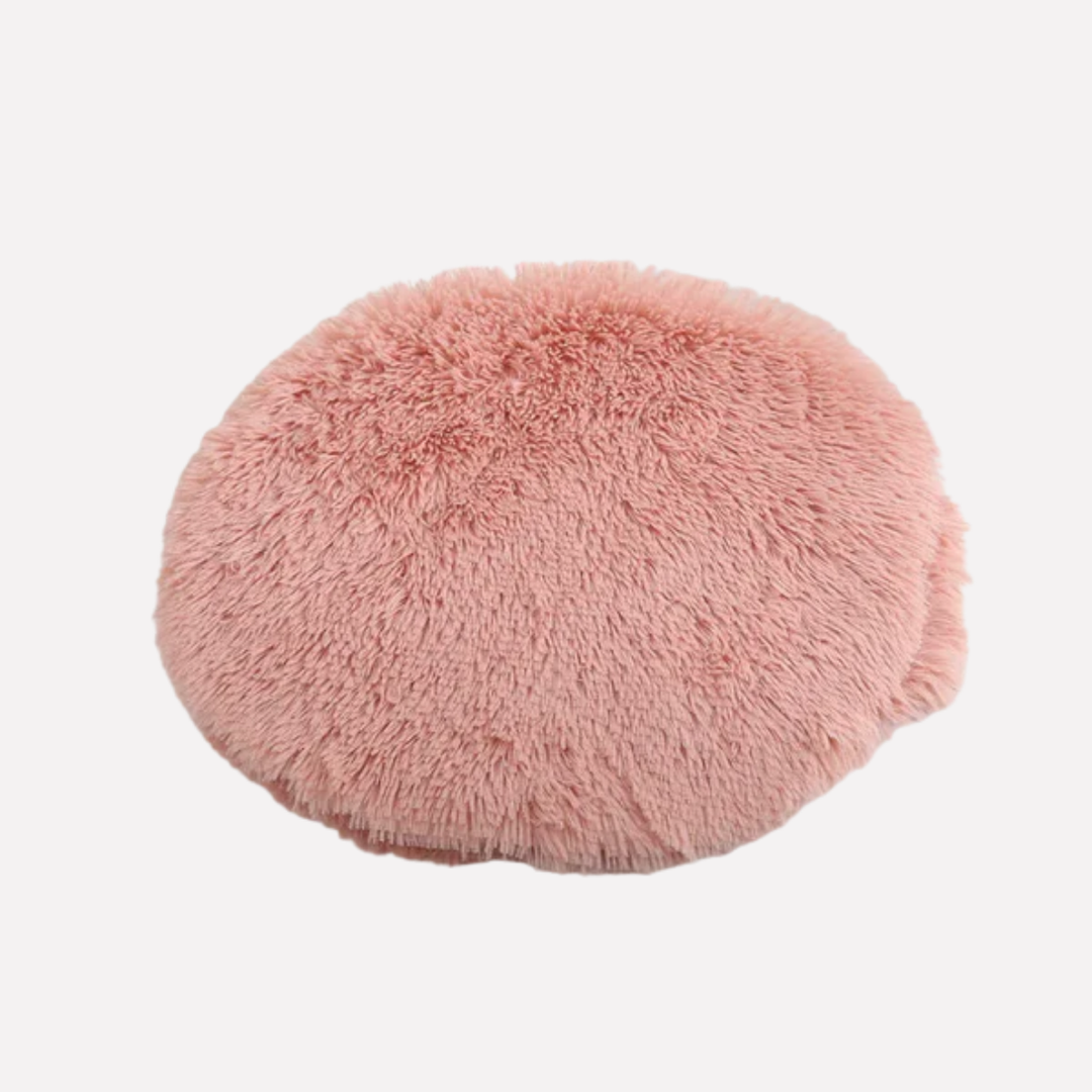 New4 plush round pet bed blanket, perfect for dogs & cats, featuring a soft texture.
