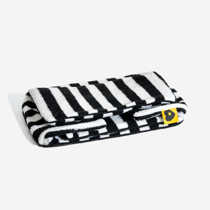 Faux lambswool striped pet lounger, cozy and soft for cats & dogs, stylish pet furniture addition