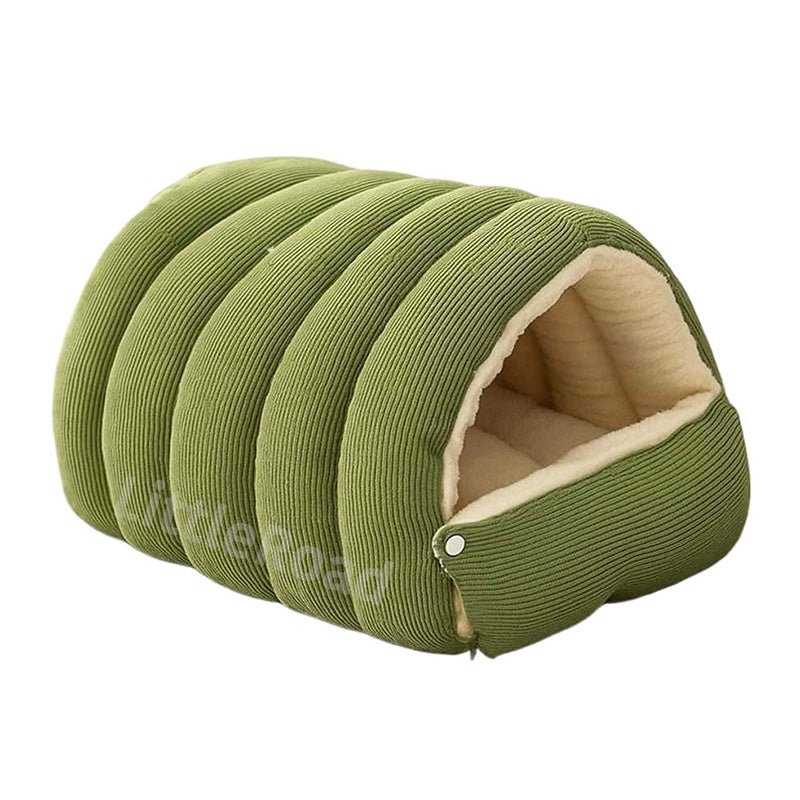 Pet bed for cats, removable and washable, providing a warm winter haven
