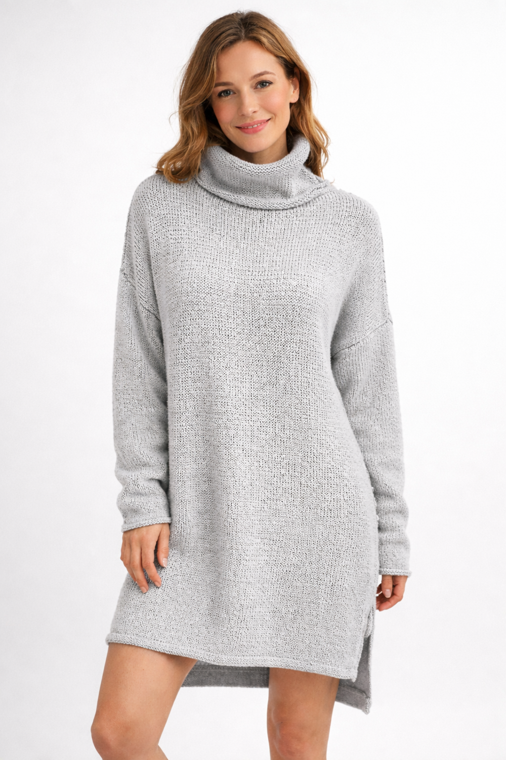 Warm women's turtleneck long knit sweater, featuring a cozy relaxed fit, ideal for cold winter days.