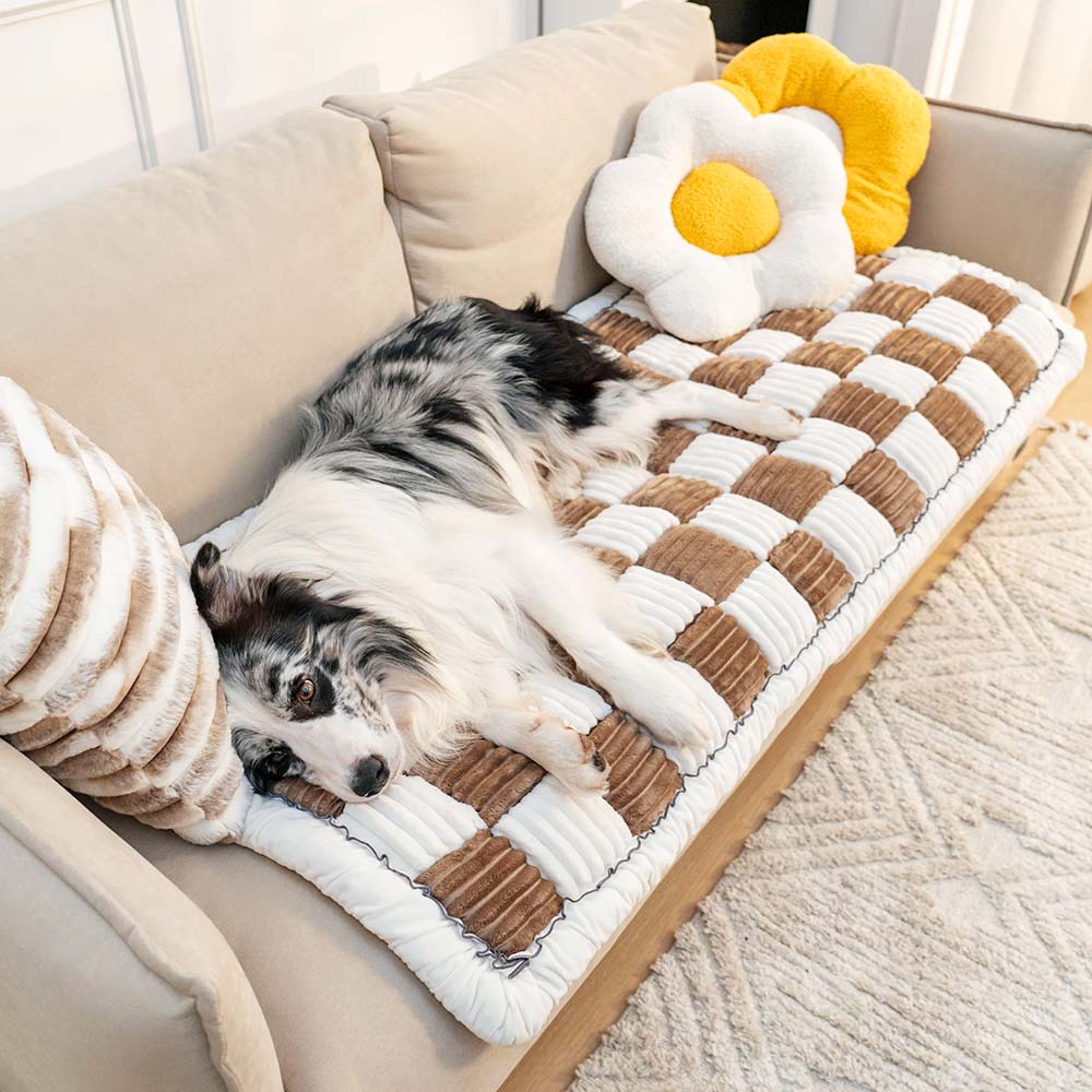 Non-slip cream plaid pet couch cover, suitable for all pets, protects sofas from fur & dirt