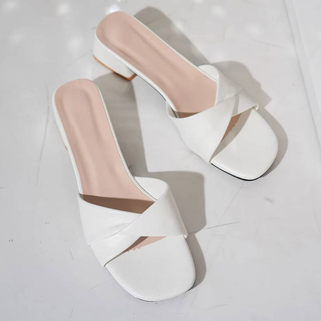 Women's comfortable cross-strap block heel slide sandals for effortless chic.