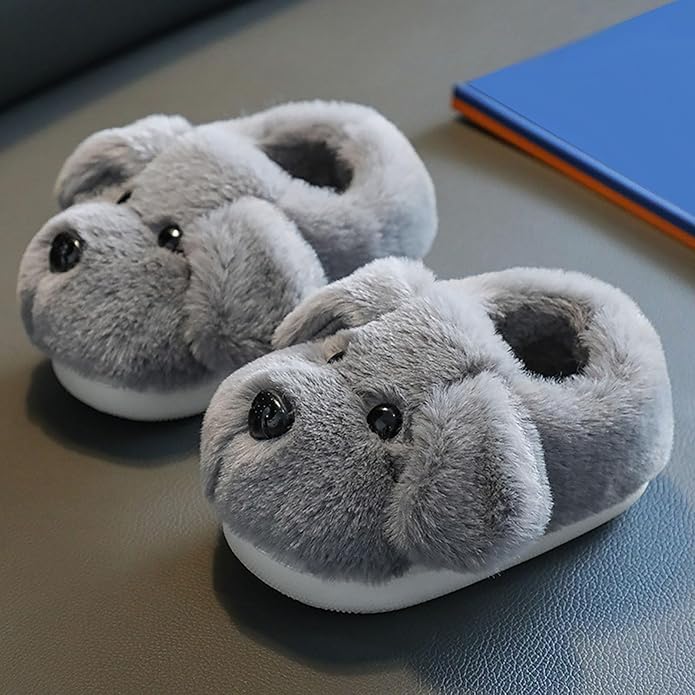 Children's warm puppy slippers for indoor play. Non-slip cozy footwear ensures comfort & safety.
