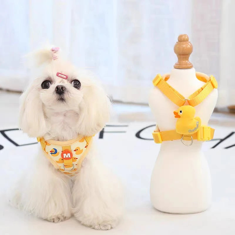 Adjustable puppy comfort harness with adorable duck design and matching leash for small pet accessories.