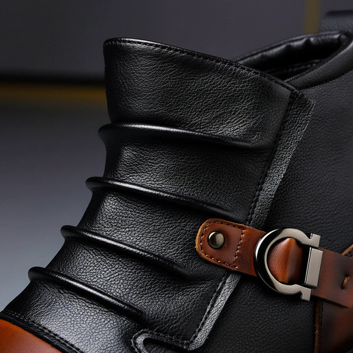 Comfortable & durable men's everyday boots in vintage style for autumn/winter casual outdoor wear.