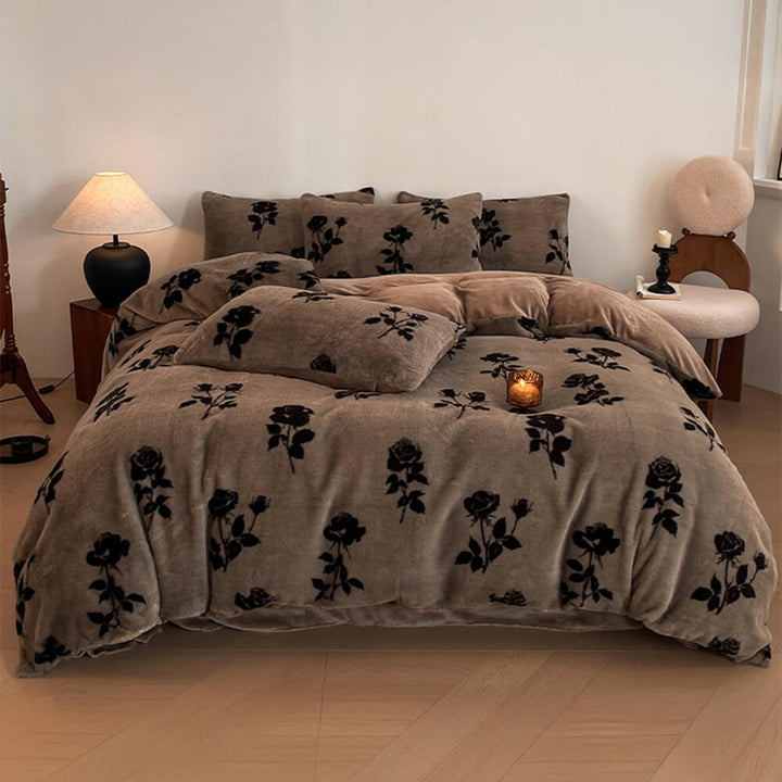 Elegant floral velvet bedding, a premium choice for a plush and warm bedroom experience