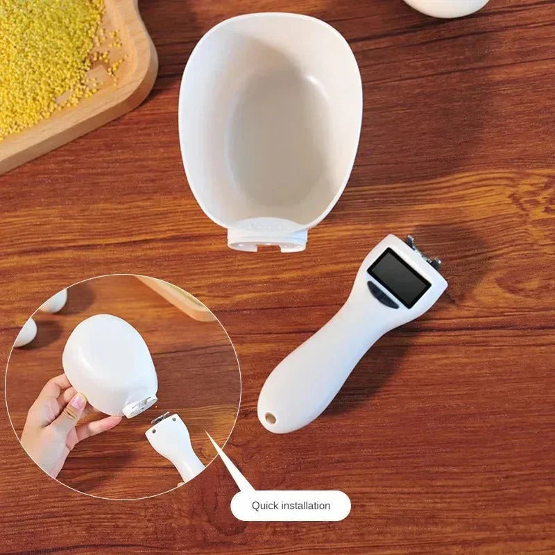 Digital pet food spoon scale with LCD display, perfect for controlled dog and cat food portions.