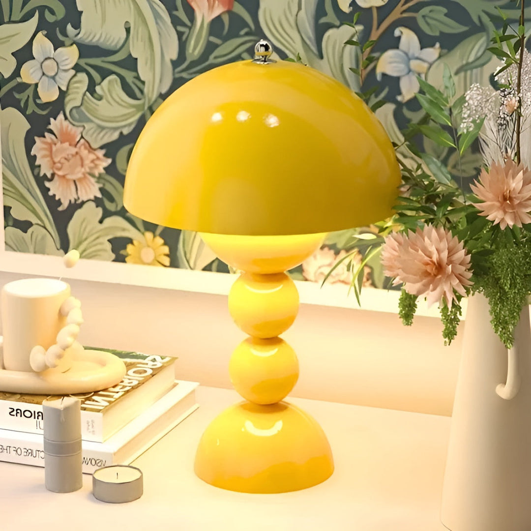 Accent dimmable LED lamp with Nordic flower bud design, versatile home lighting.