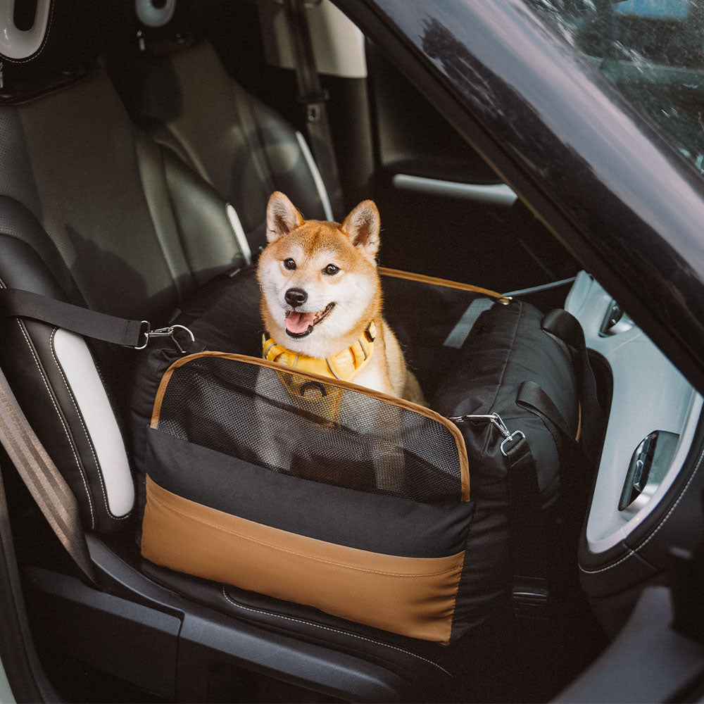 Waterproof & breathable dog car seat for small pets, ideal for messy or anxious dogs