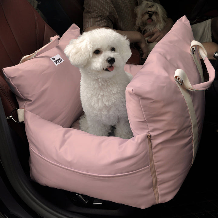 Medium dog travel bed, water-resistant fabric, easy to clean spills.
