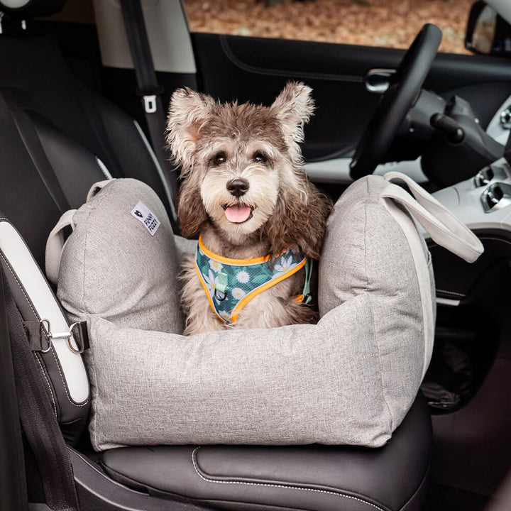 Washable dog car booster bed, ensures a clean and healthy environment for your pet.