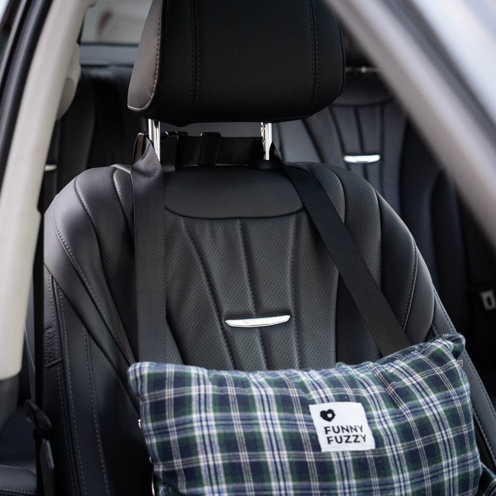 Breathable pet car seat with adjustable straps for dog safety & comfort