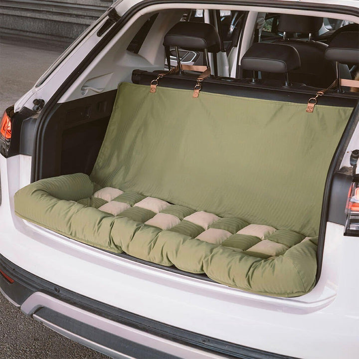Chessboard pattern dog travel bed, pet car lounge and seat protector, detailed view