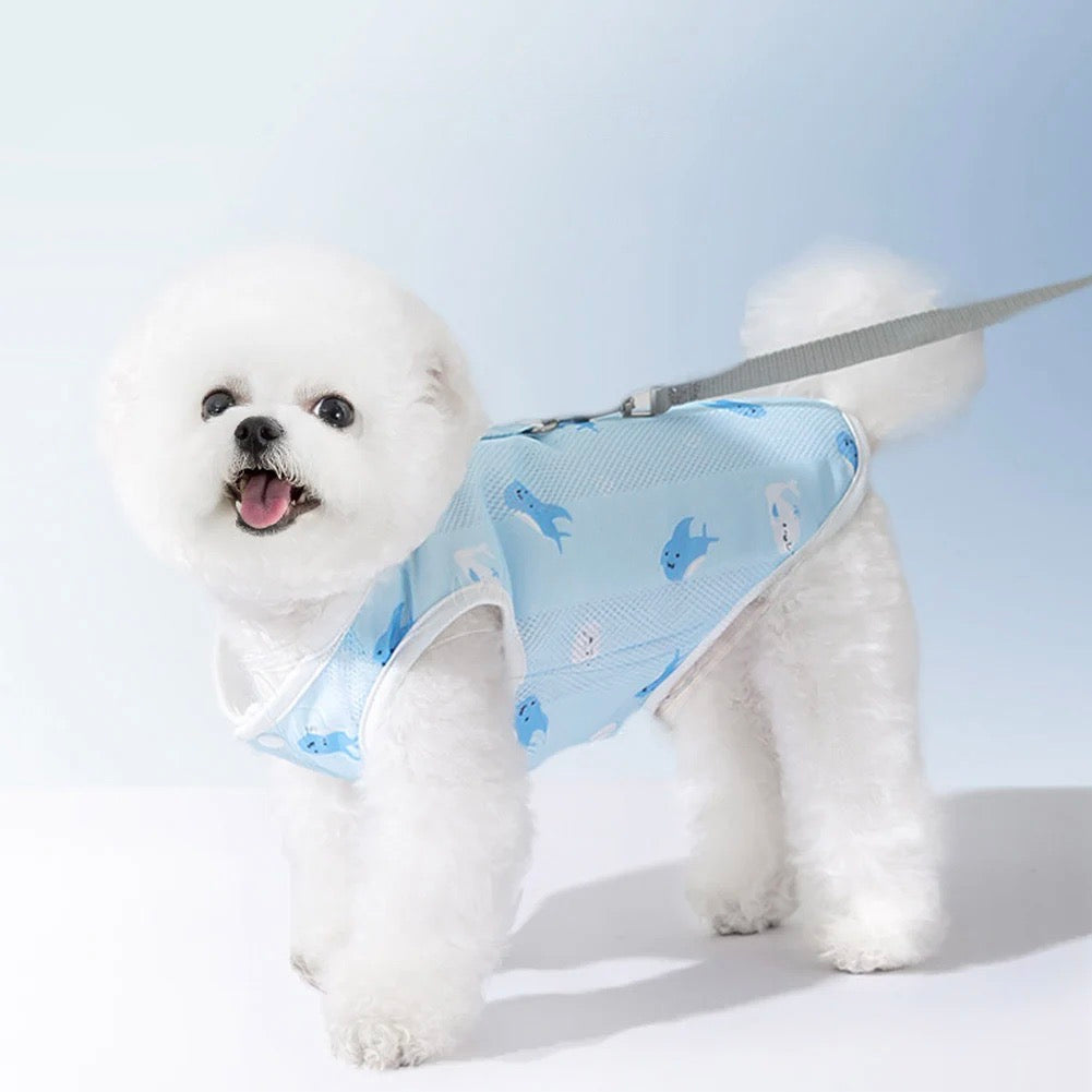 Close-up of evaporative cooling dog vest fabric, lightweight and breathable for summer pet safety gear