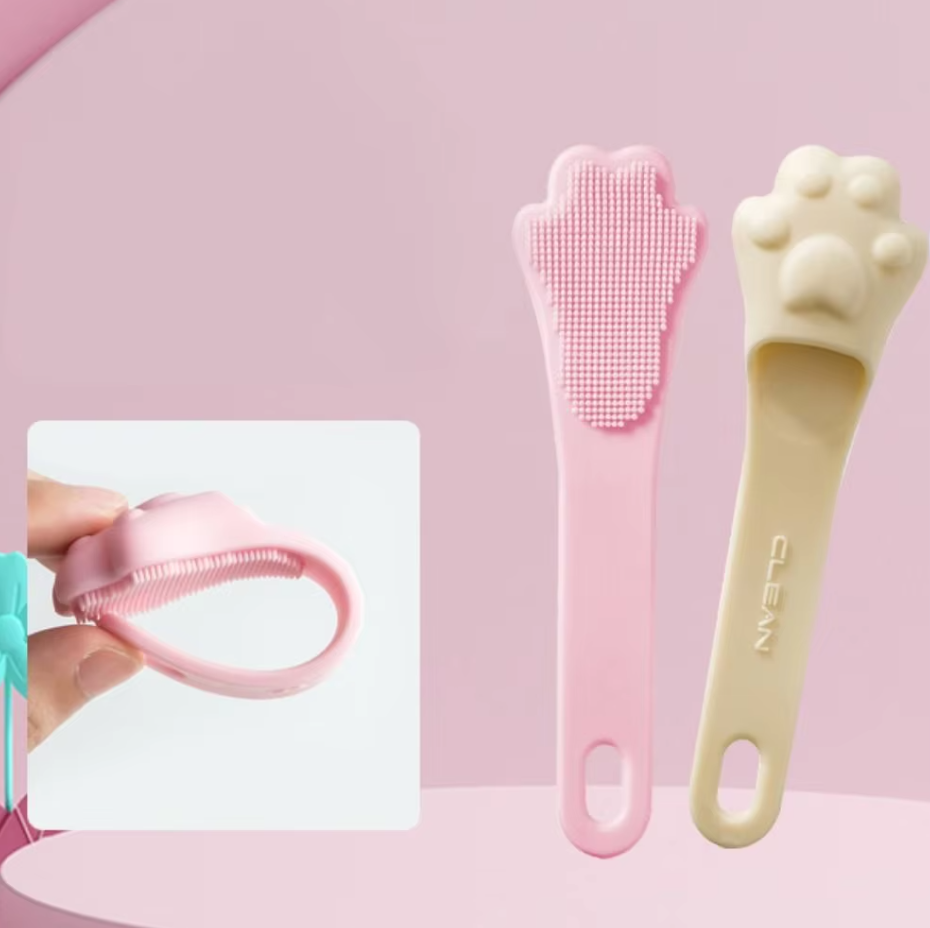 Dog tongue scraper in a unique paw design, best for addressing pet bad breath